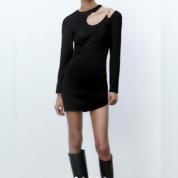 Zara Dresses & Skirts - Zara Mini Dress Black Long‎ Sleeve Cut Out Gold Chain Detail Party Cocktail